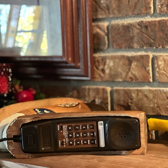 ⭐️ Rare Vintage Hand Carved Solid Maple Mallard Duck Telephone ‼️Last One Left! - Picture 3 of 12